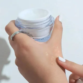ژل آبرسان صورت ویتابلا مدل هیالورونیک اسید مناسب برای پوست خشک حجم 50 میلی لیتر 101702018